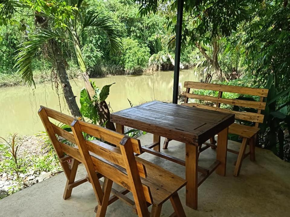 Suankafae Resort สวนกาแฟรีสอร์ท สุราษฎร์ธานี ภายนอก รูปภาพ