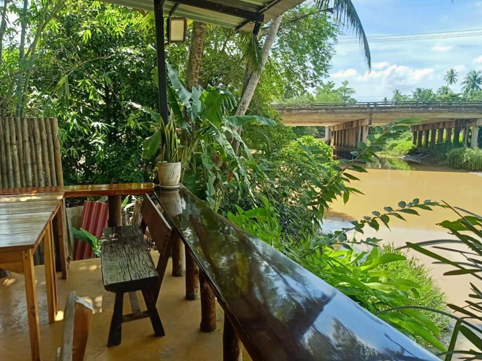 Suankafae Resort สวนกาแฟรีสอร์ท สุราษฎร์ธานี ภายนอก รูปภาพ